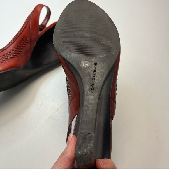 Arnold Churgin Peep Toe Spice Leather Wedge Heel Sandals, size 9.5 - Picture 10 of 11